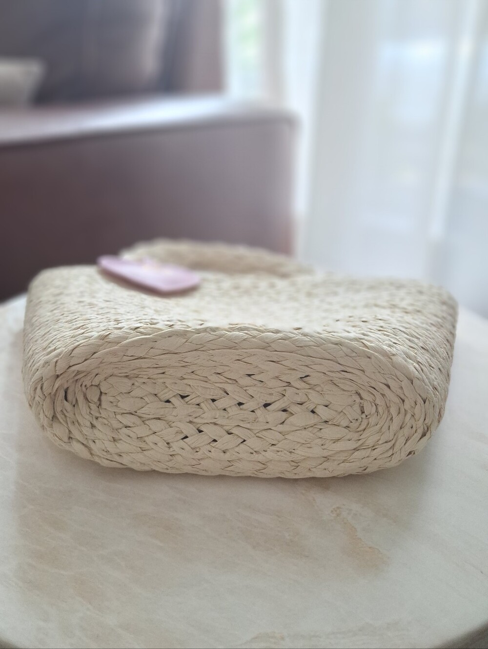 💕 Bergdorf Goodman Woven Straw Mini Tote with Heart Charm 💕 - Picture 6 of 6